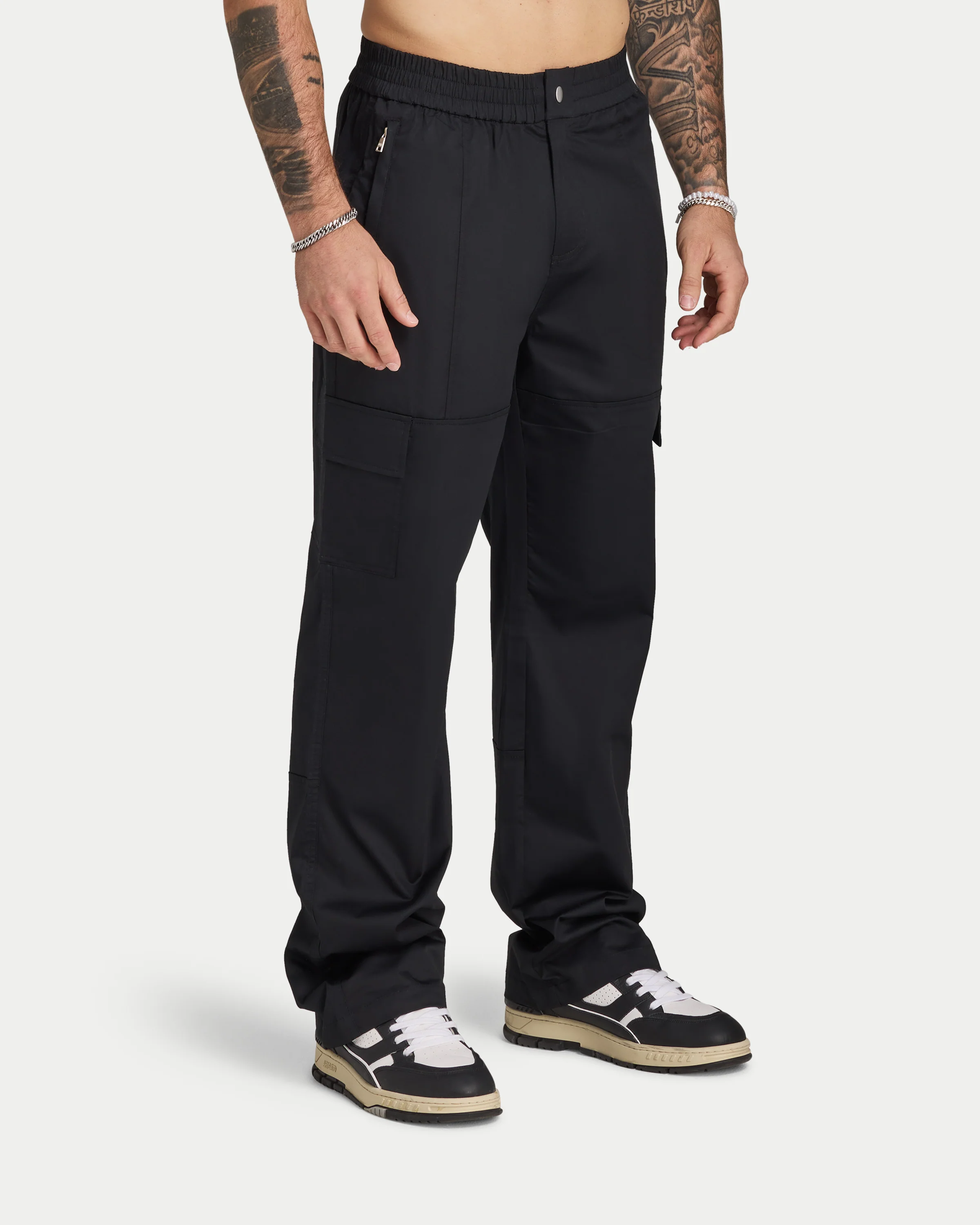 Mens Utility Relaxed Cargo Pant - Image 3