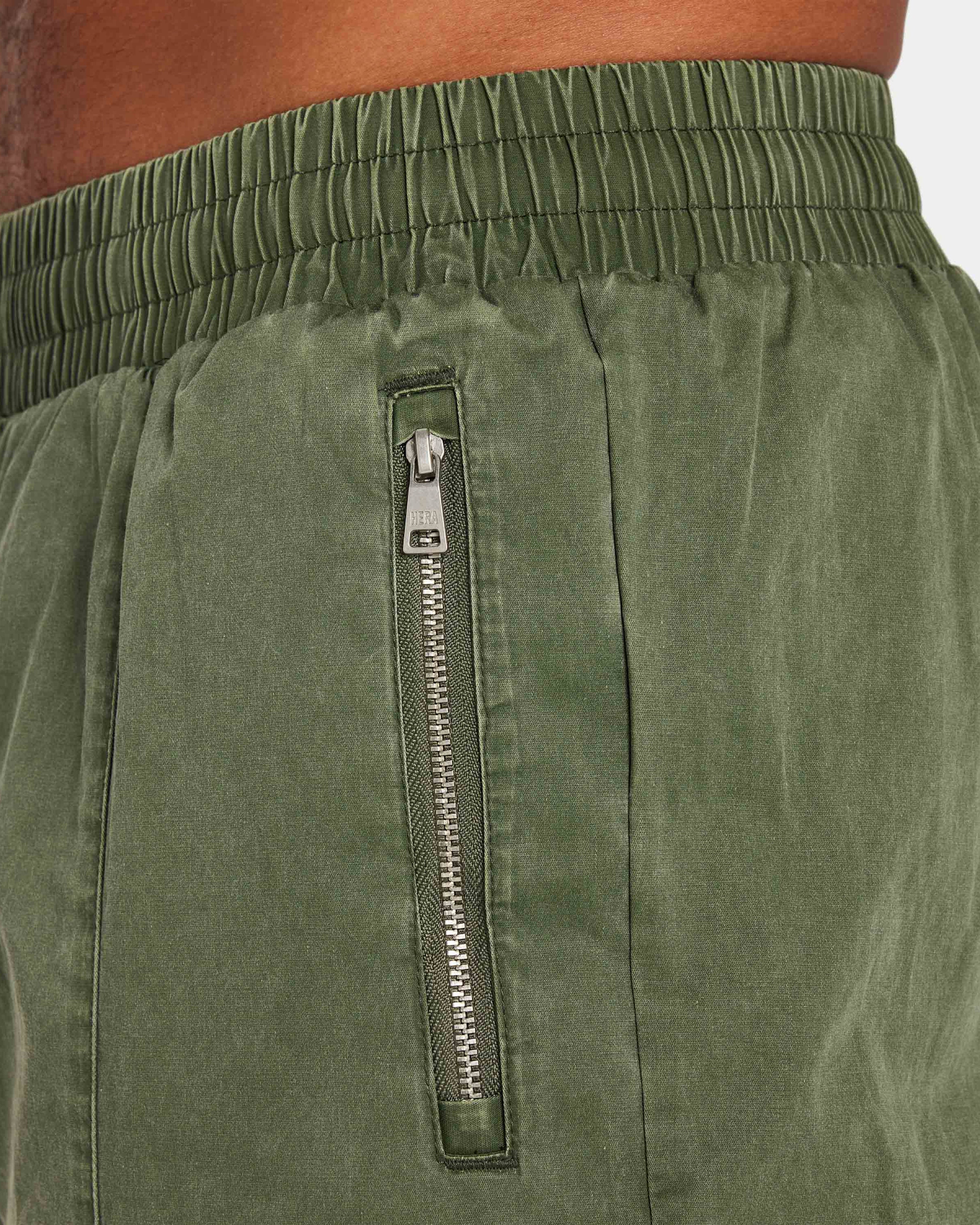 Mens Utility Tapered Cargo Pant - Image 6