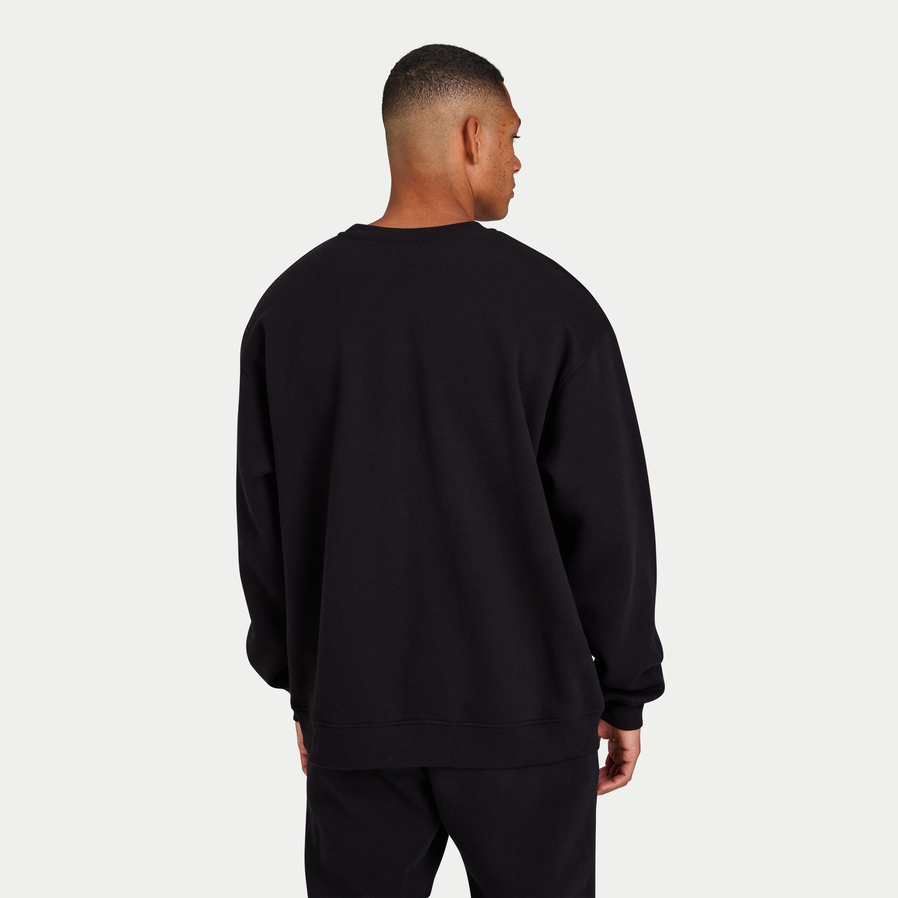 REWEAR Label Sweatshirt - Black - Image 2