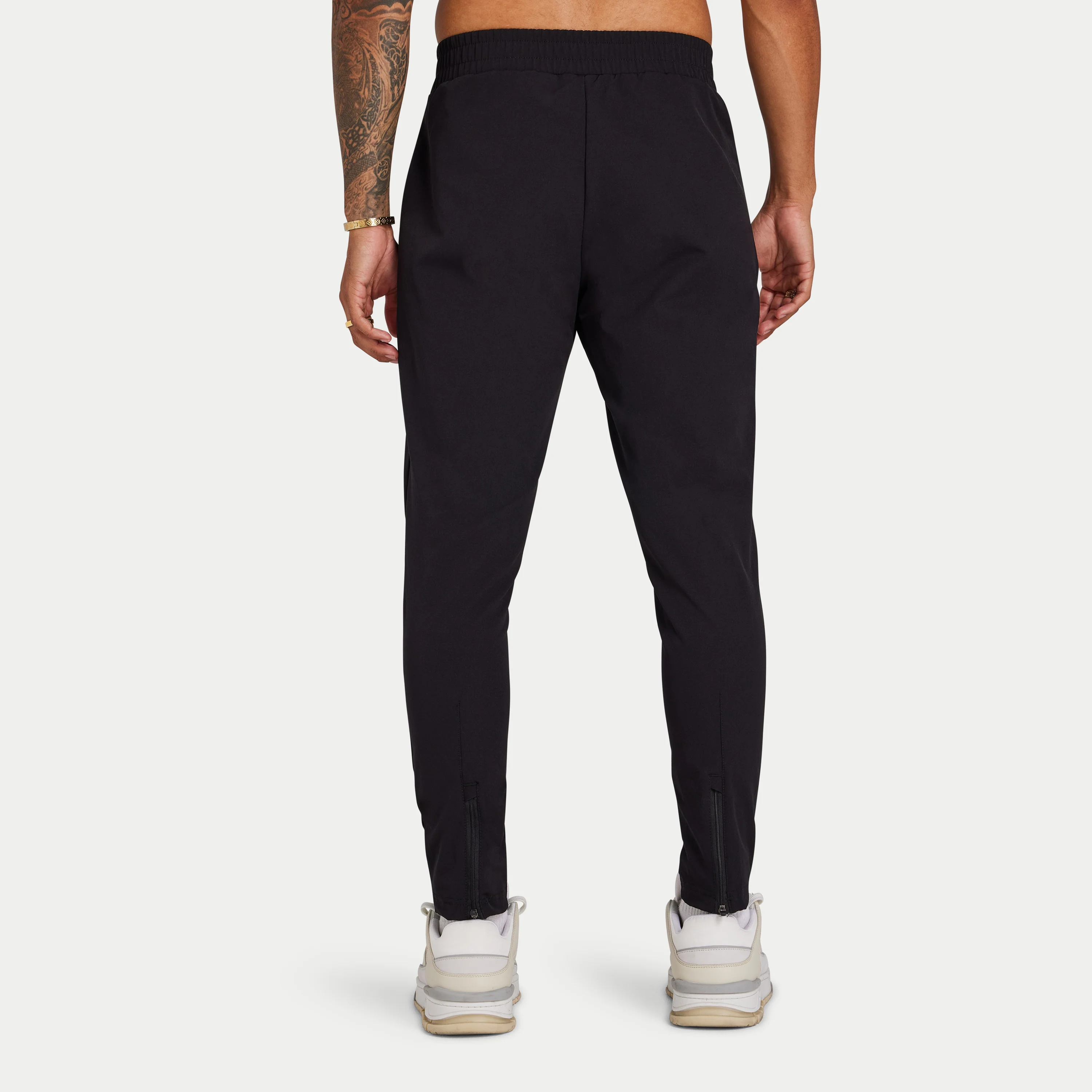 REWEAR Refined Tech Trouser - Black - Image 2