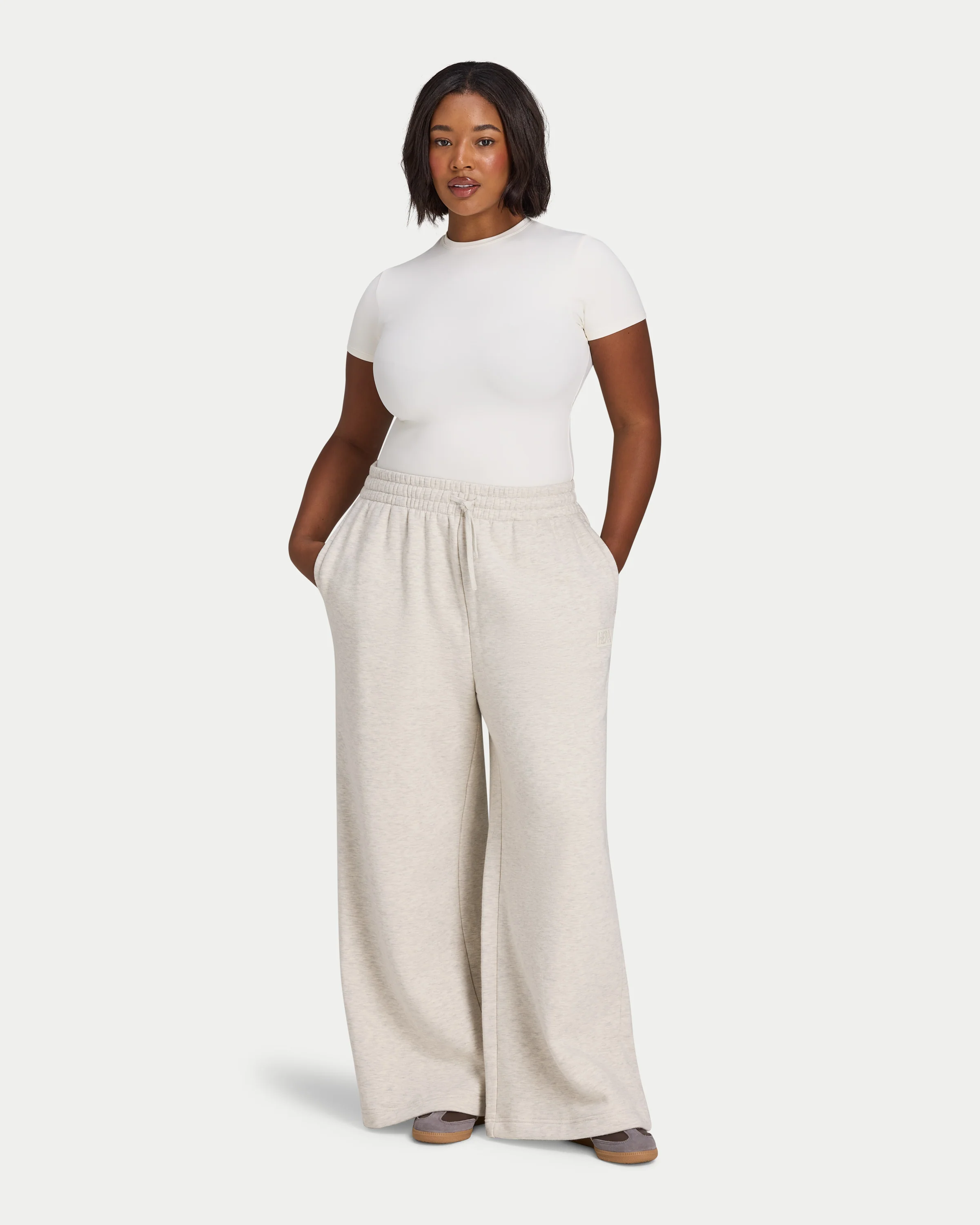Womens Essential T-Shirt - Image 5