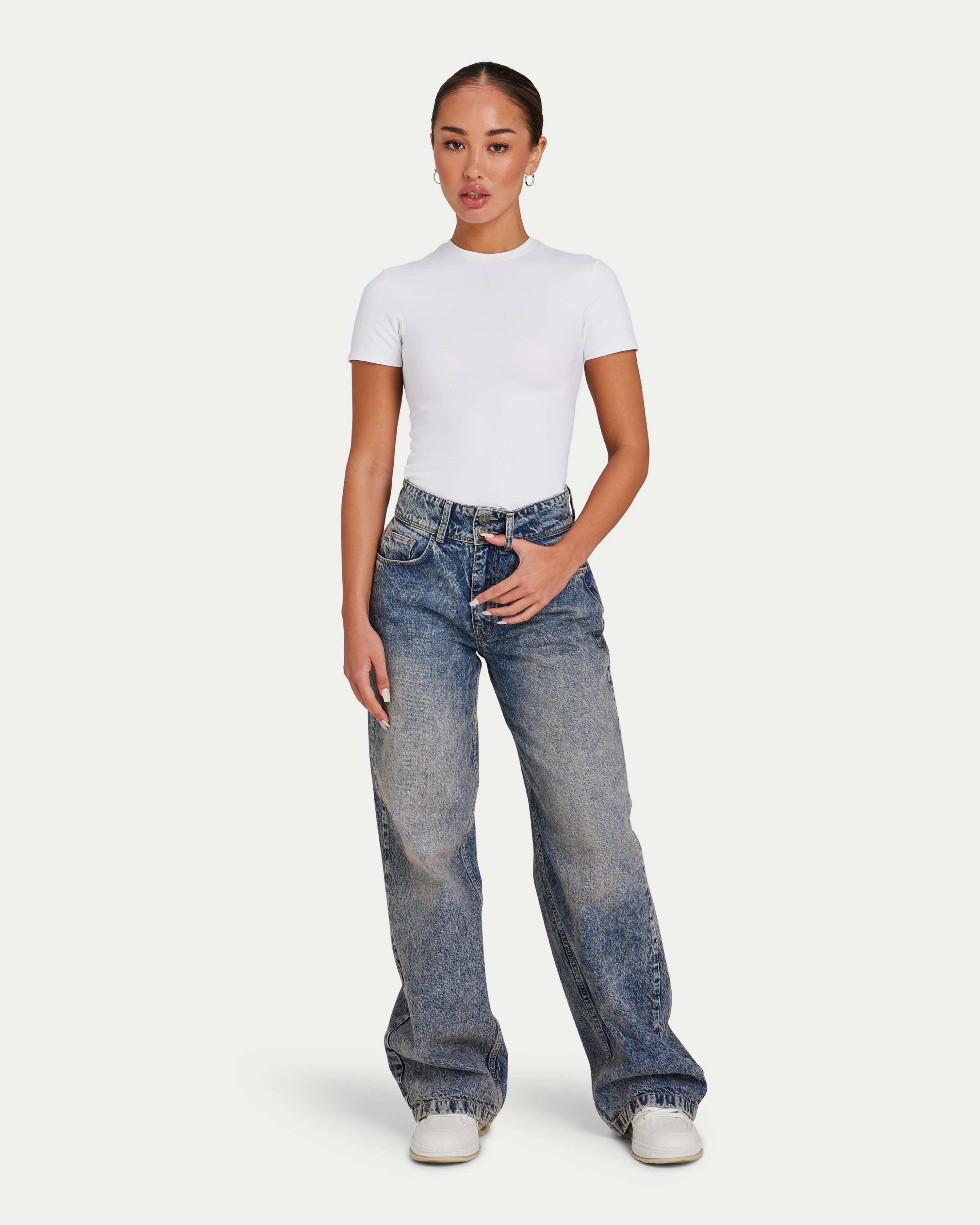 Womens Essential T-Shirt - Image 5