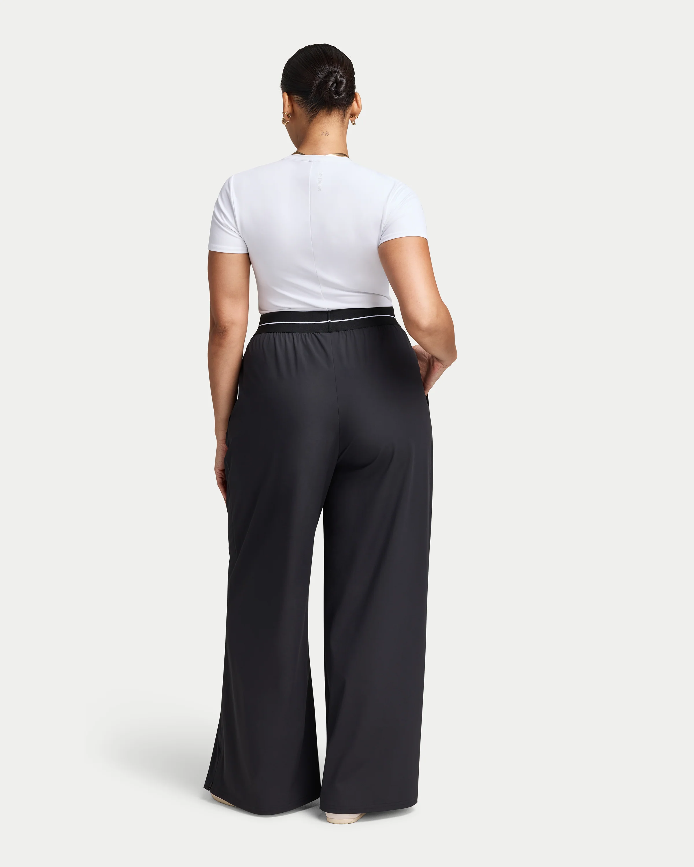 Womens EveryMove Trouser - Image 4