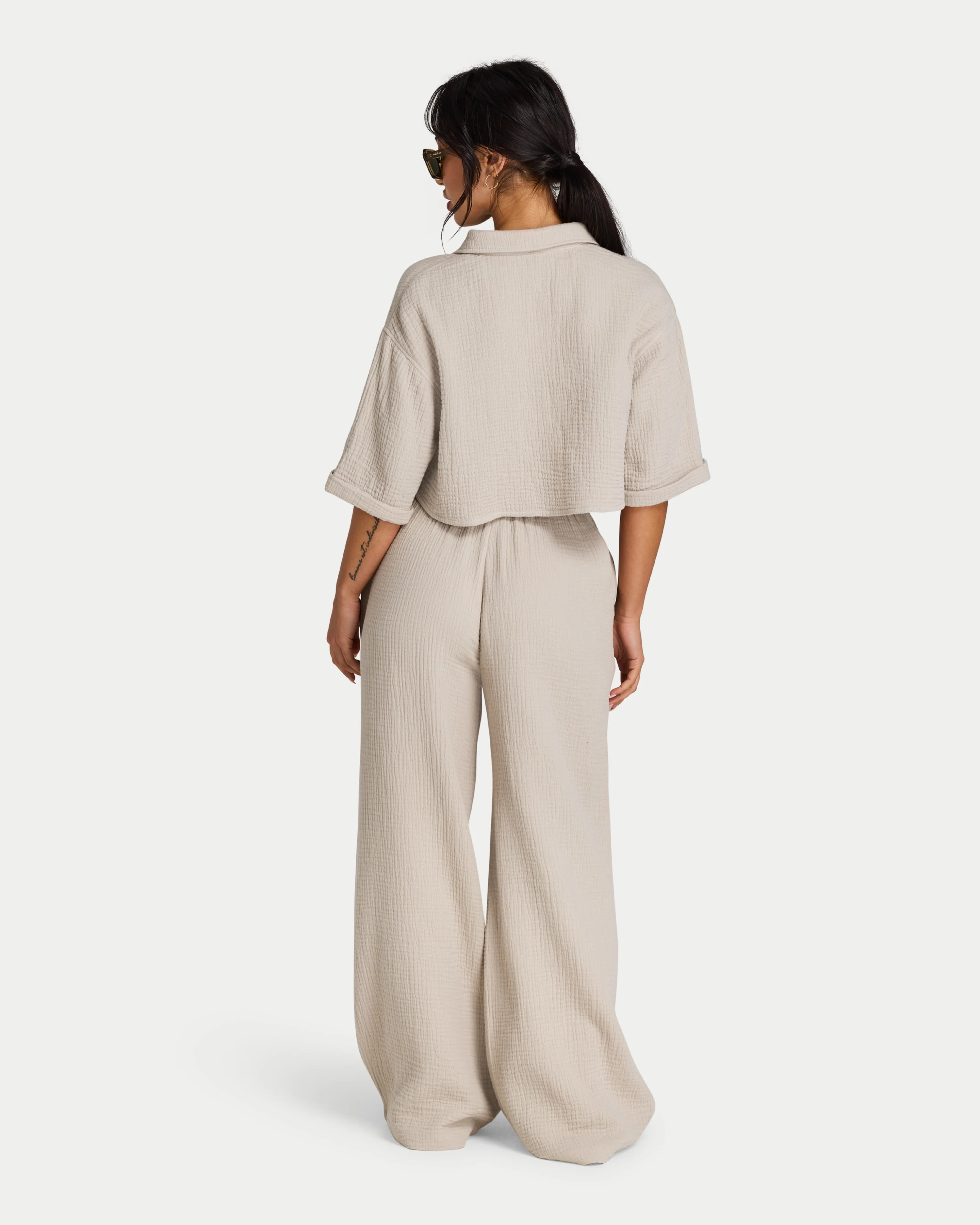 Womens Resort Cropped Shirt - Image 4