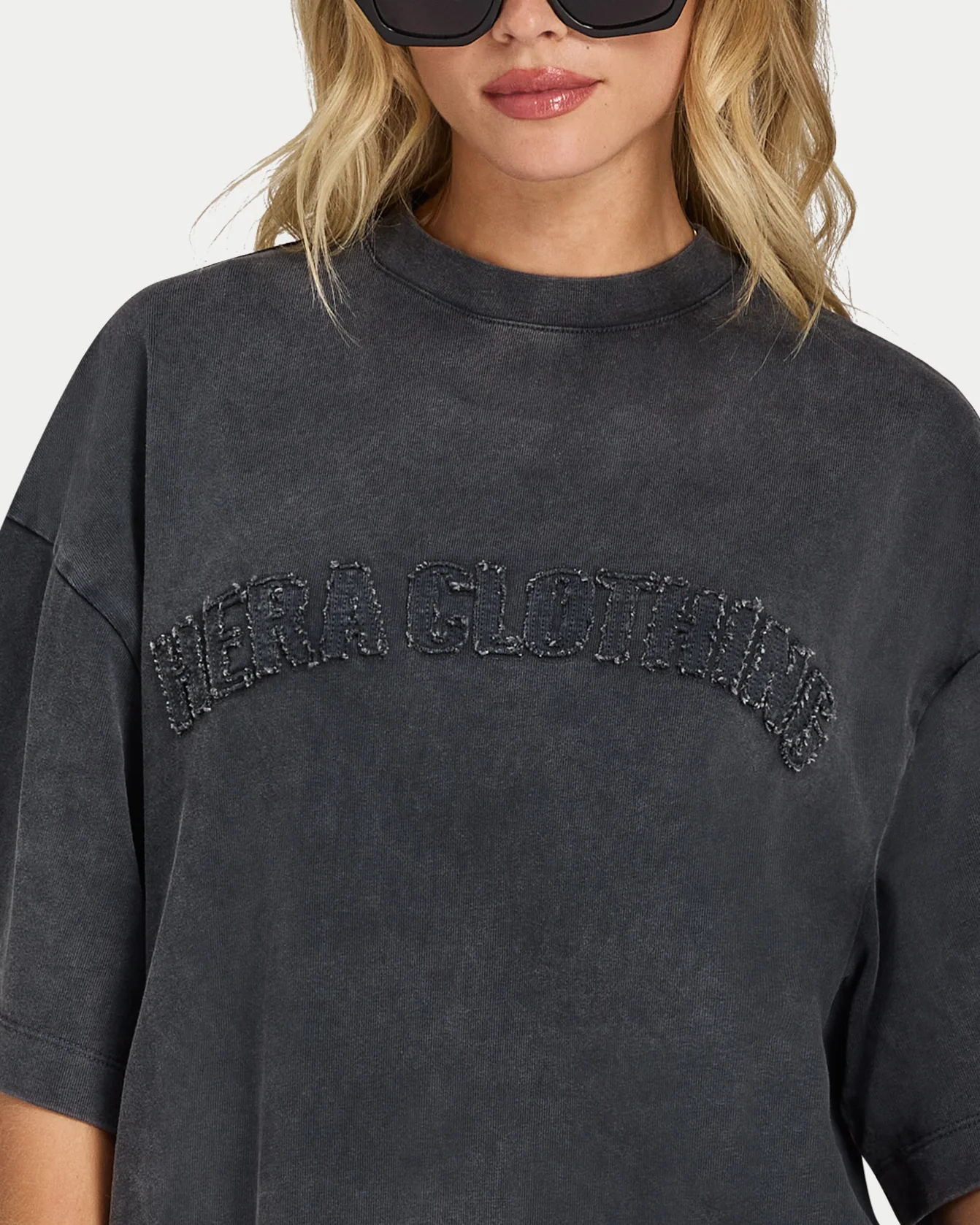 Womens Signature Washed Oversized T-shirt - Image 4
