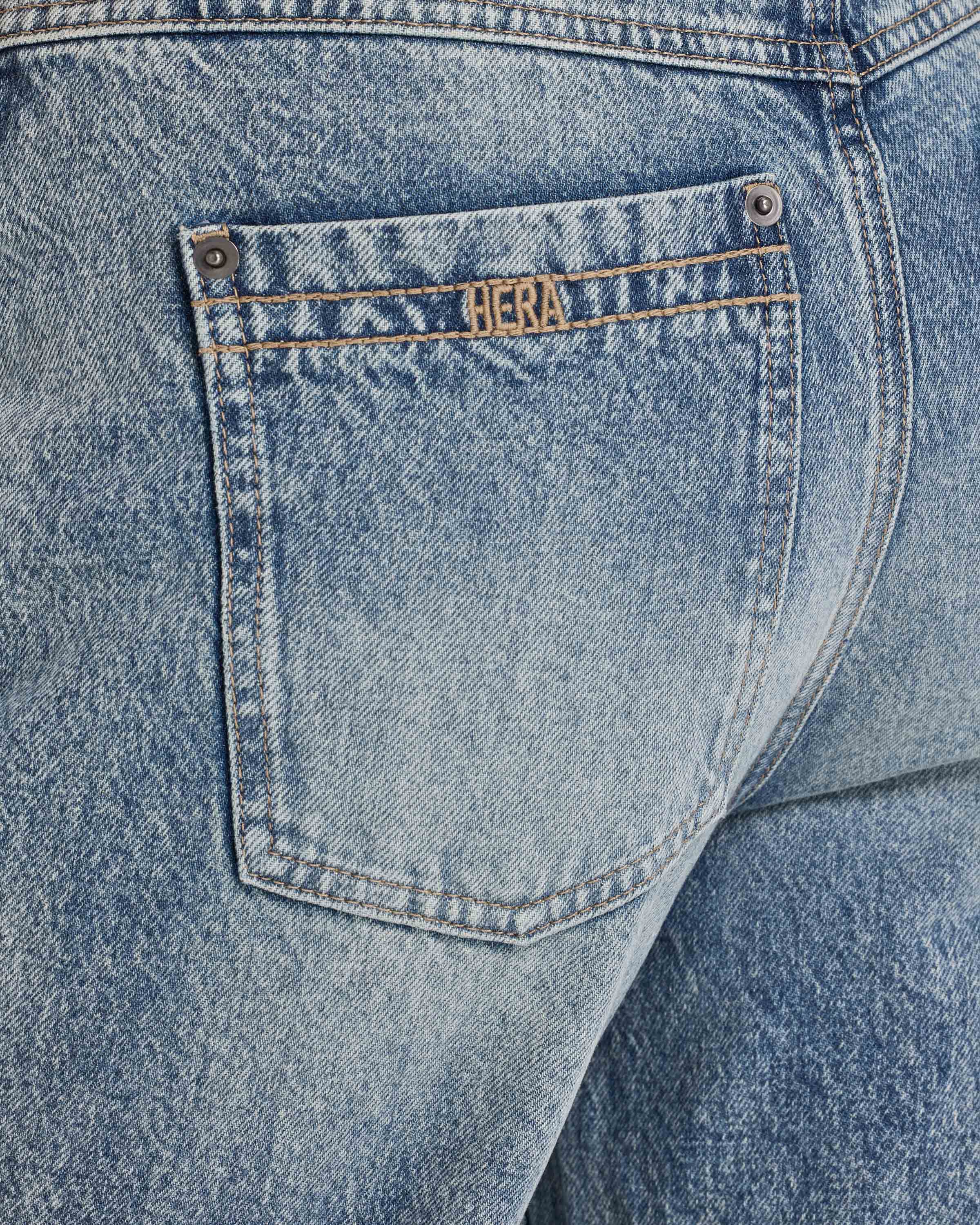 Womens Straight Leg Jean - Image 6