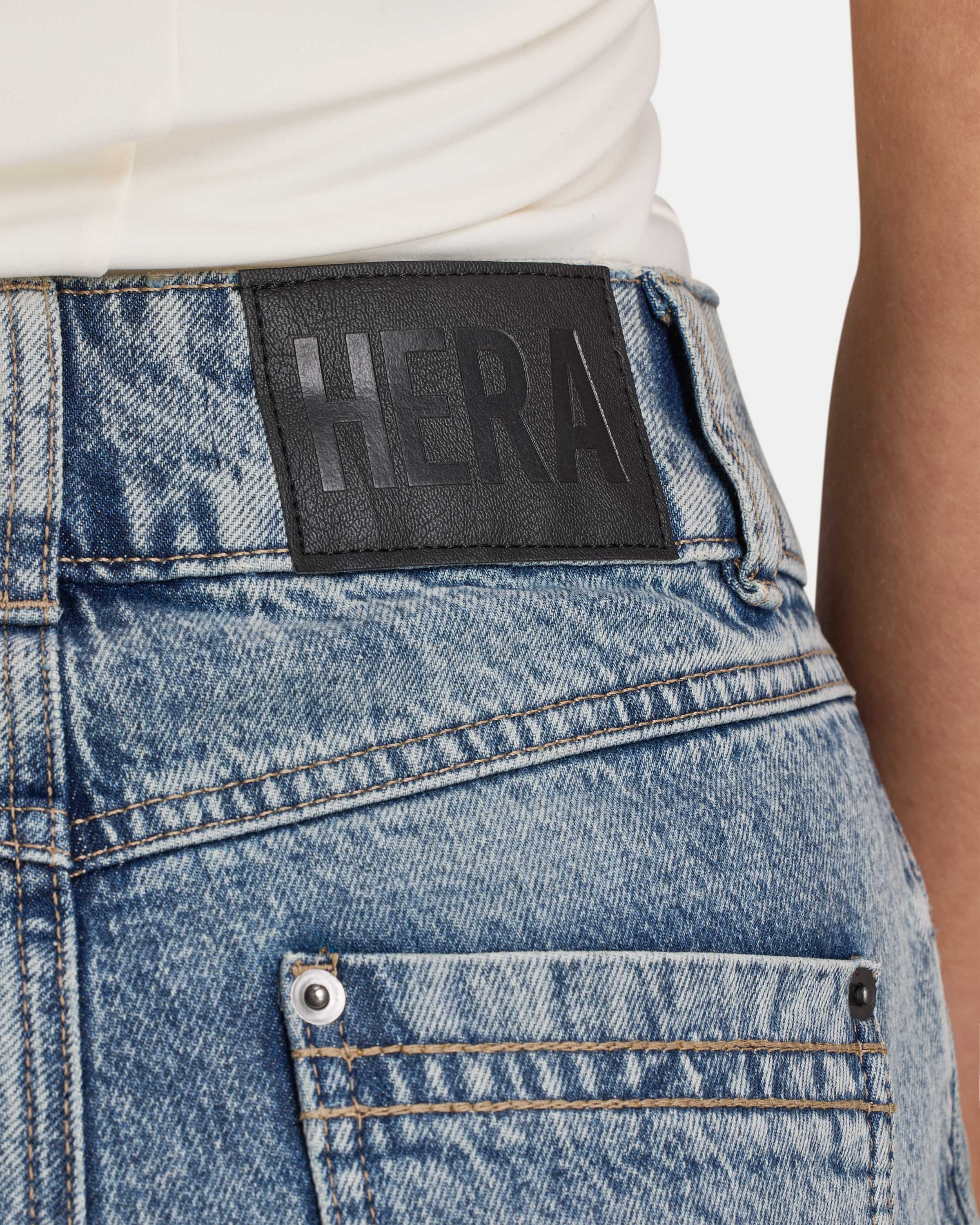 Womens Straight Leg Jean - Image 8