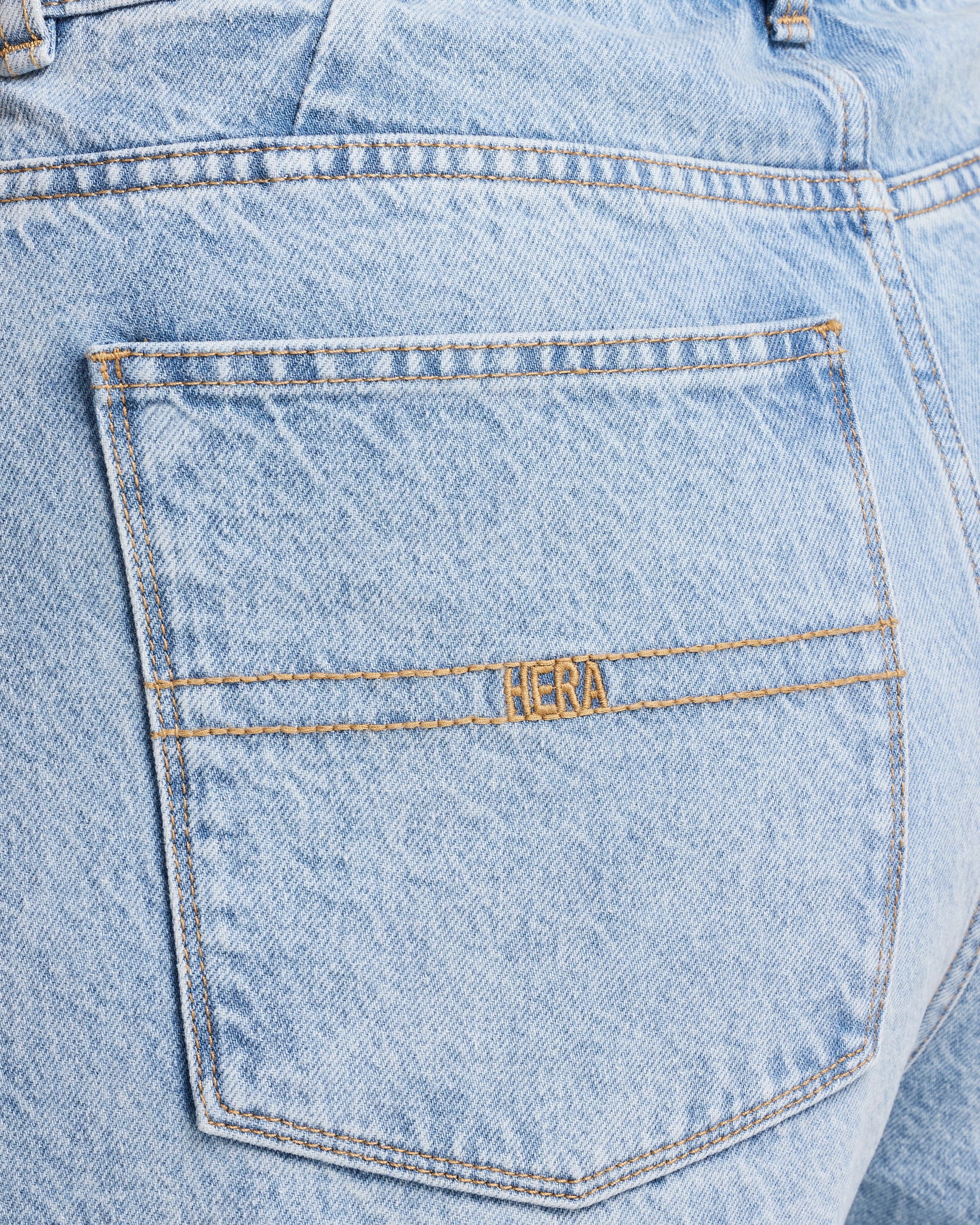Womens Wide Leg Jean - Image 8