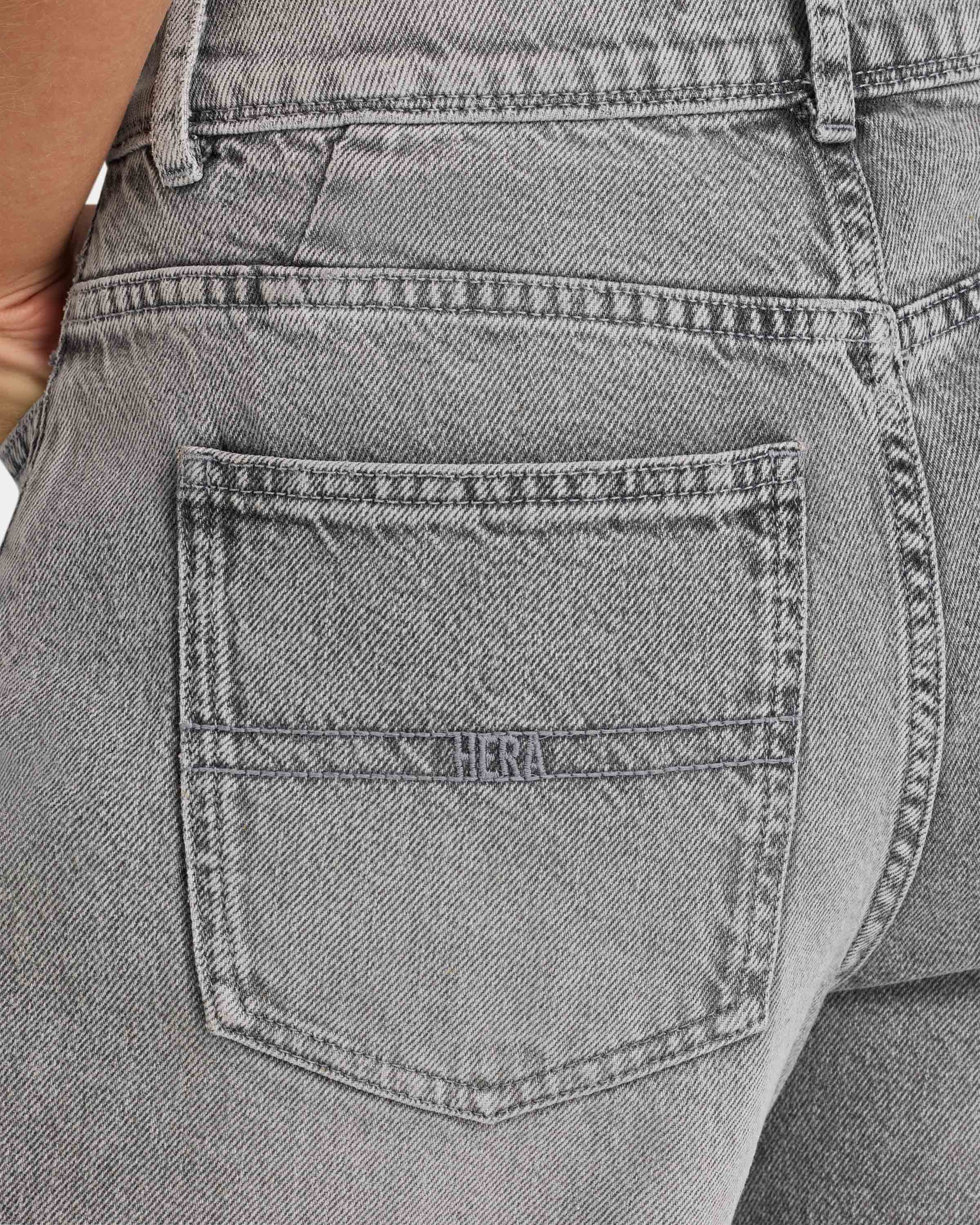 Womens Wide Leg Jean - Image 7