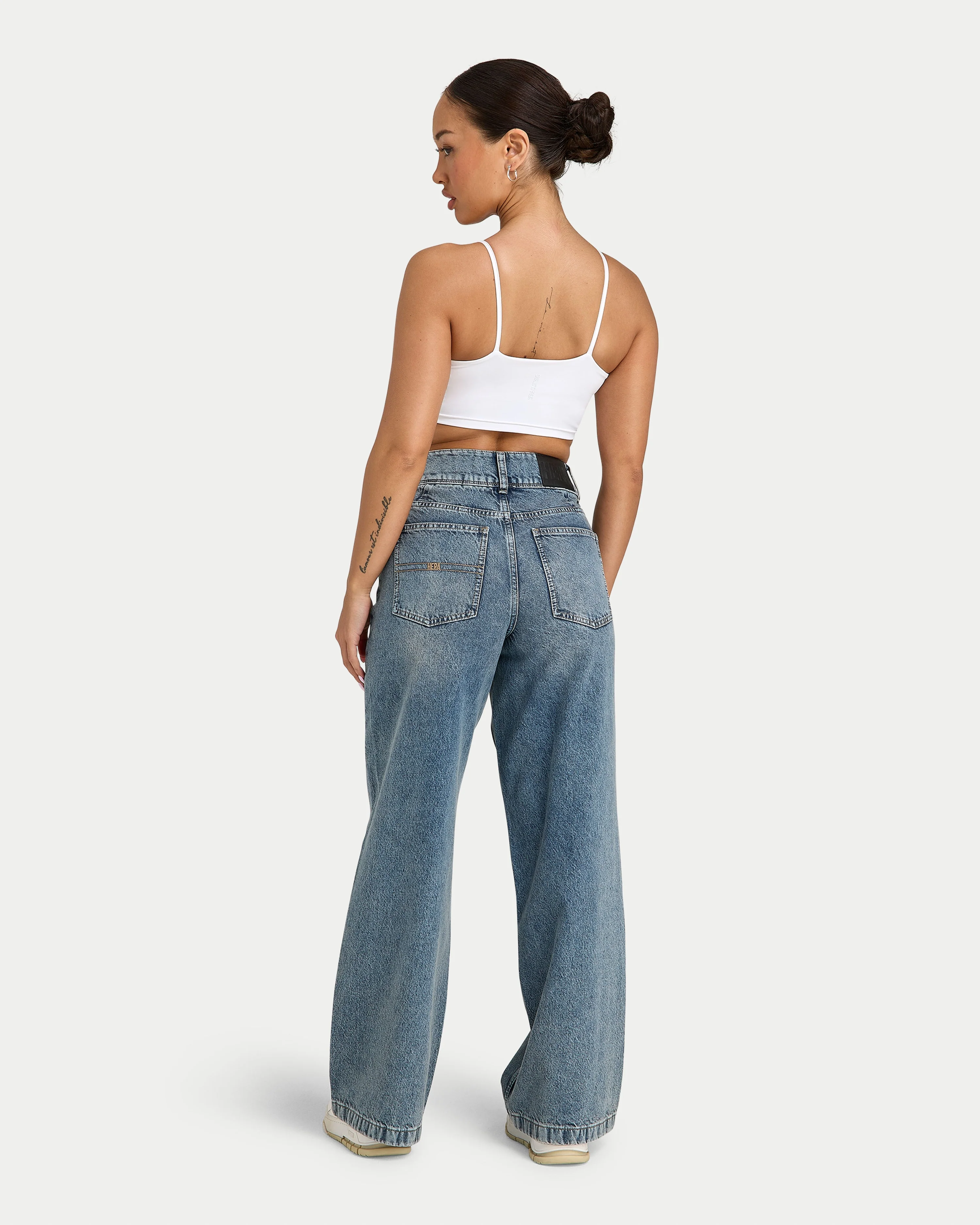 Womens Wide Leg Jean - Image 4