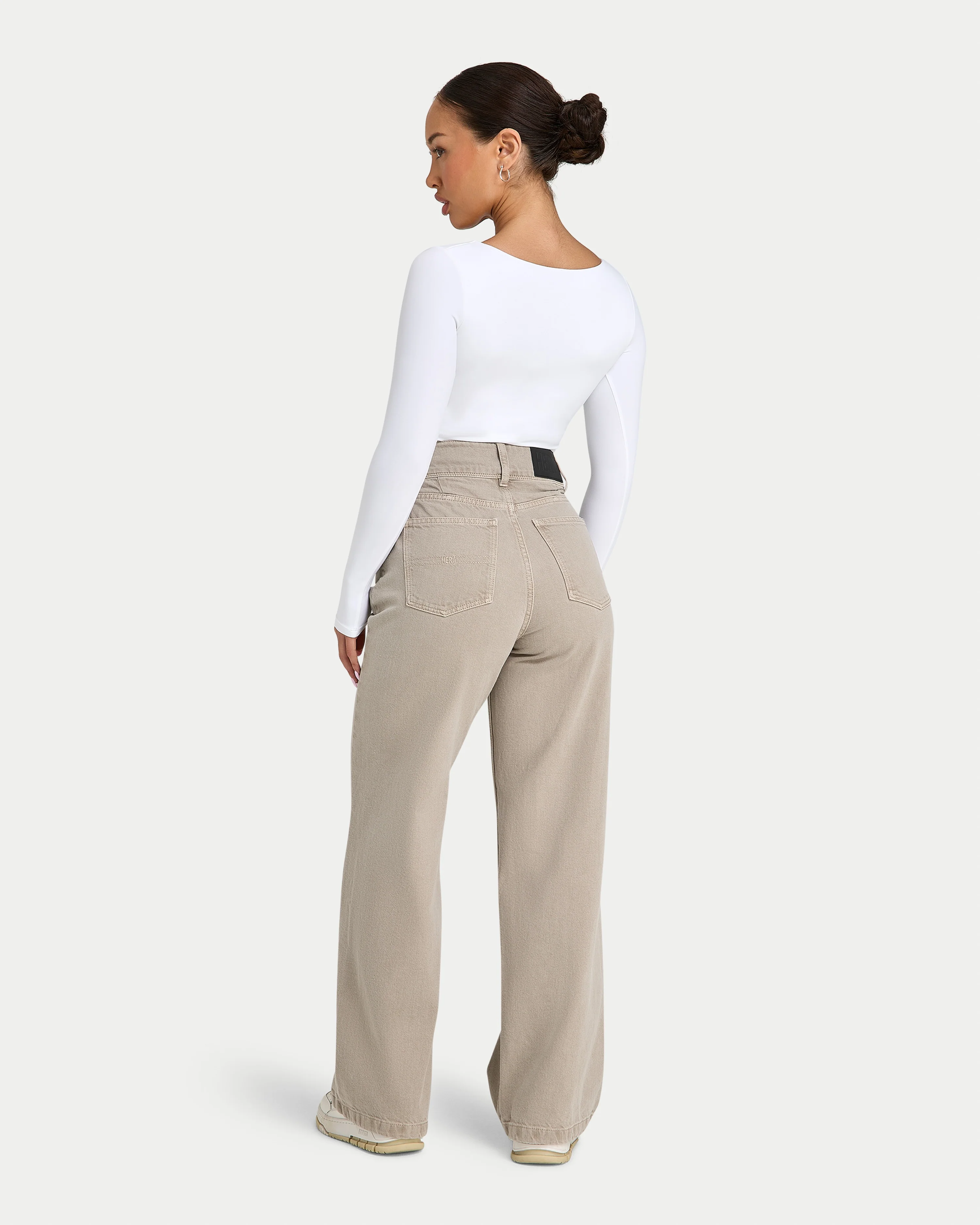 Womens Wide Leg Jean - Image 4